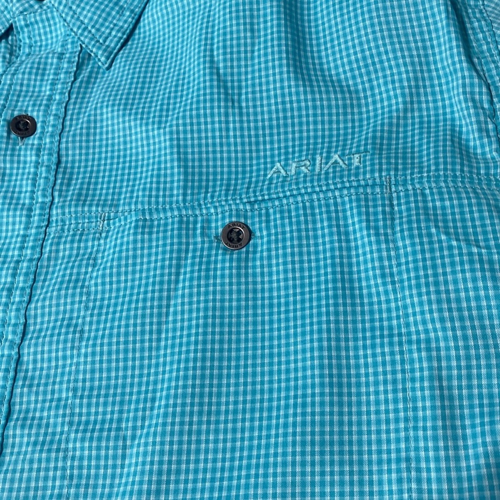 Ariattek Heat Series Button Down. Size Small - image 3